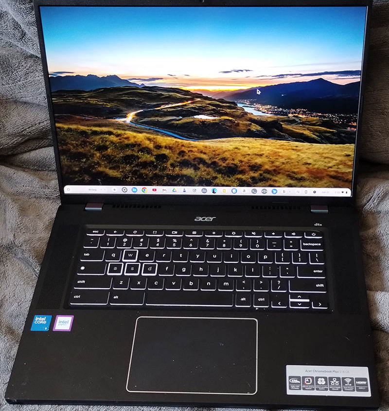 Acer Chromebook Plus 516 GE open view